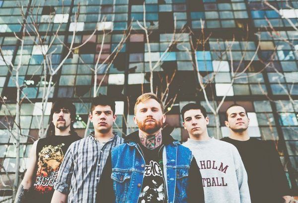 All’s Quiet – TOUR TIPS