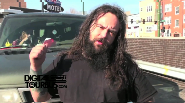 3 Inches of Blood – BUS INVADERS Ep. 97