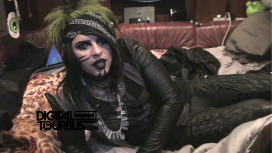 Blood On The Dance Floor – BUS INVADERS Ep. 382