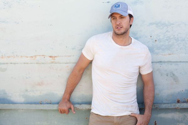 Luke Bryan Sells Out 1st Leg of Tour / Announces 2nd Leg