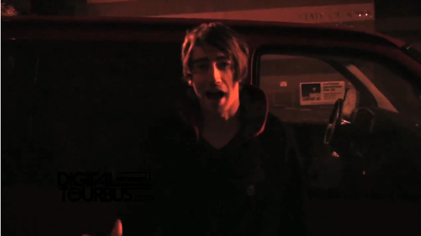 Sparks The Rescue – BUS INVADERS Ep. 60