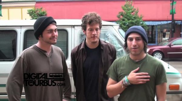 The Promise Hero – BUS INVADERS Ep. 177