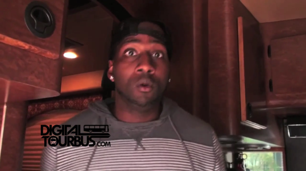 Destorm – BUS INVADERS Ep. 229