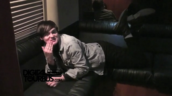 Mitchell Davis and Kyle Sibert (of livelavalive) – BUS INVADERS Ep. 302