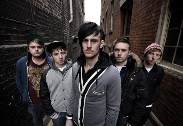 While She Sleeps – TOUR TIPS