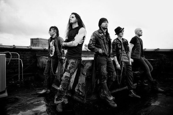 Pop Evil Announce “Set In Stone Tour”