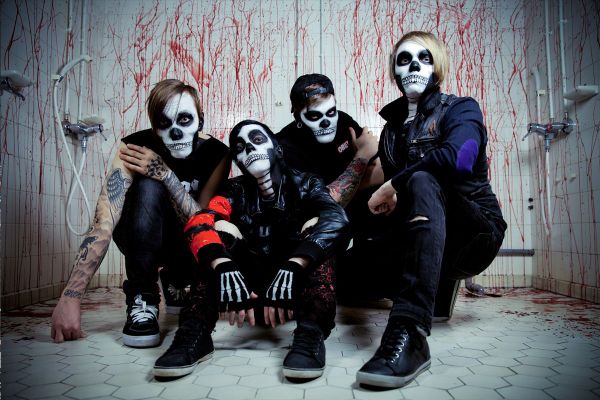 Snow White’s Poison Bite Announces North American Headline Tour