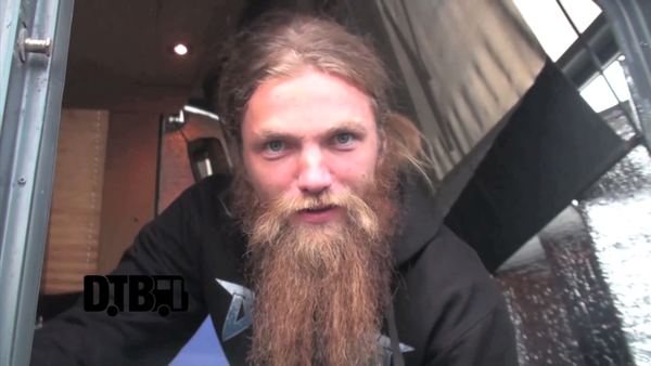 Battlecross – BUS INVADERS Ep. 515 [VIDEO]