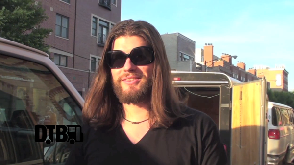 The Silent Comedy – BUS INVADERS Ep. 503 [VIDEO]