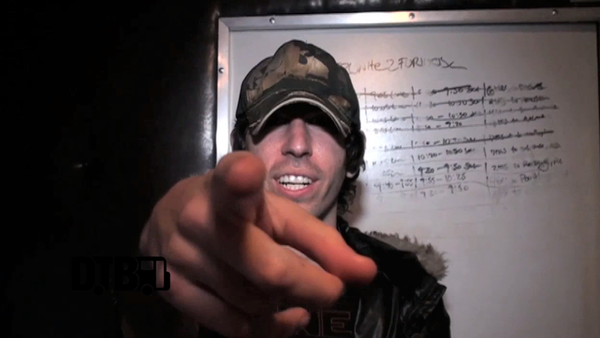 Deuce – CRAZY TOUR STORIES [VIDEO]