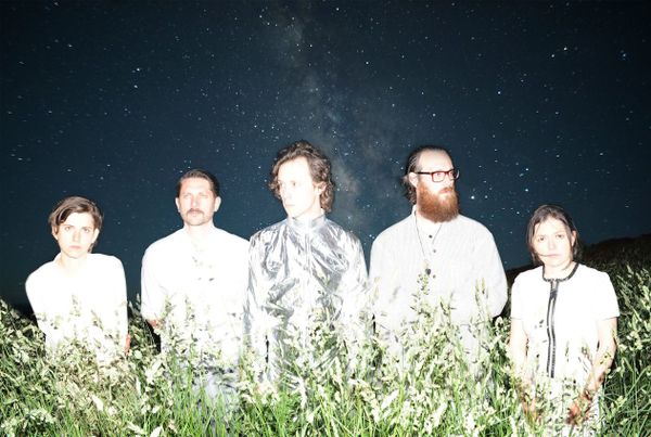 Fanfarlo – CRAZY TOUR STORIES [VIDEO]