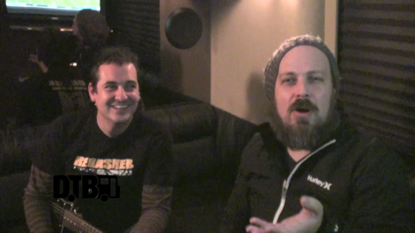 Less Than Jake – CRAZY TOUR STORIES [VIDEO]