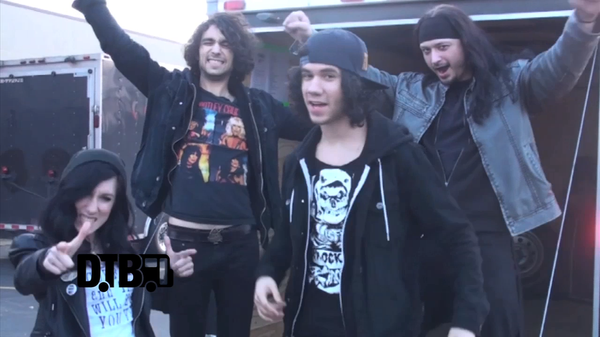 Romantic Rebel – BUS INVADERS Ep. 612 [VIDEO]