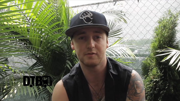 Asking Alexandria – TOUR TIPS [VIDEO]