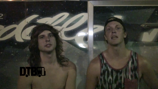 Incredible’ Me – CRAZY TOUR STORIES [VIDEO]