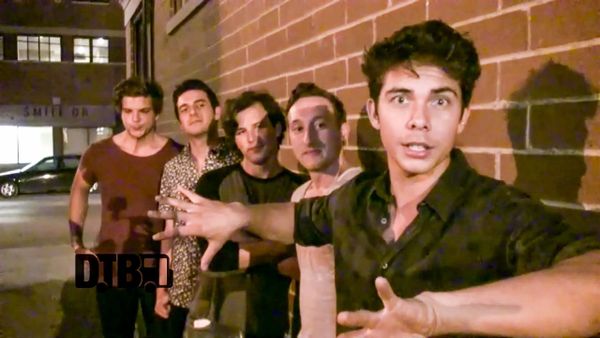 The Tragic Thrills – CRAZY TOUR STORIES [VIDEO]