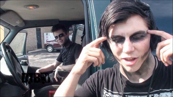 Armageddon Awaits – BUS INVADERS Ep. 746 [VIDEO]