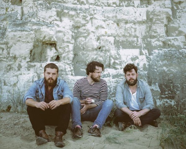 Bear’s Den Announces North American Summer Tour