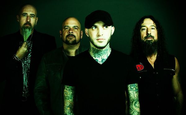 Full Devil Jacket – TOUR TIPS