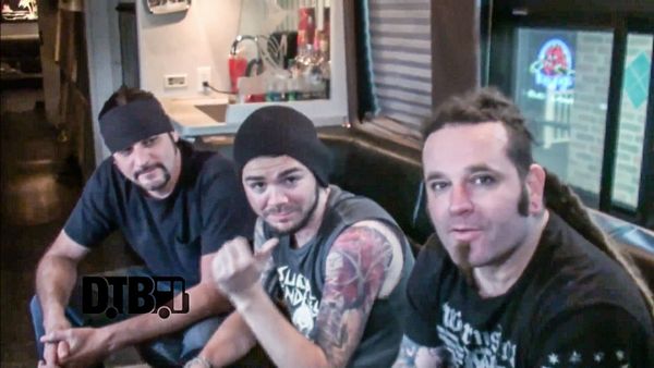 Saliva – TOUR PRANKS Ep. 60 [VIDEO]