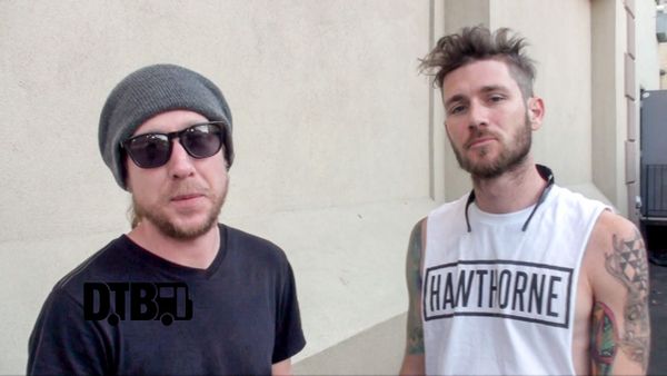 Red Jumpsuit Apparatus – CRAZY TOUR STORIES Ep. 311 [VIDEO]