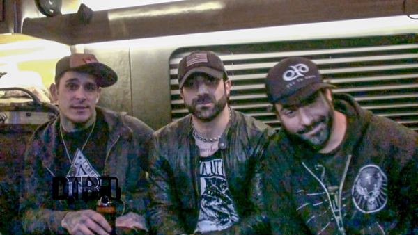 Eve To Adam – CRAZY TOUR STORIES Ep. 320 [VIDEO]