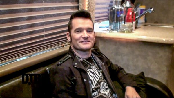 Hinder – TOUR TIPS (Top 5) Ep. 316 [VIDEO]