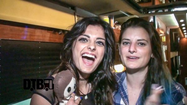 Bebe Rexha / Juliet Simms – BUS INVADERS Ep. 857 [VIDEO]