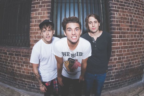 Short Stack – CRAZY TOUR STORIES