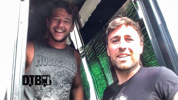 Alvarez Kings – BUS INVADERS Ep. 866 [VIDEO]