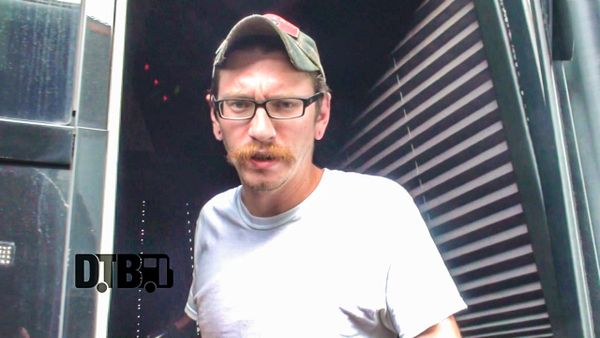 Never Shout Never – BUS INVADERS Ep. 865 [VIDEO]