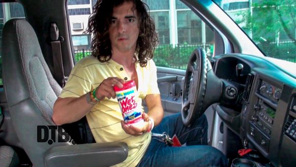 An Early Ending – BUS INVADERS (The Lost Episodes) Ep. 94 [VIDEO]