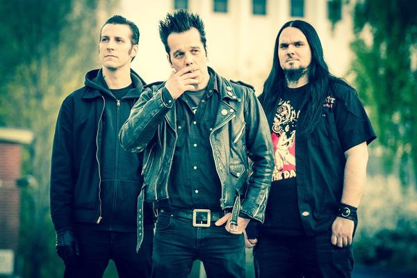 Psychopunch – CRAZY TOUR STORIES