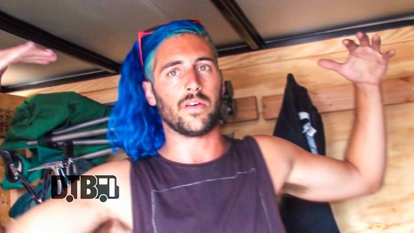 Youth In Revolt – BUS INVADERS Ep. 889 [VIDEO]