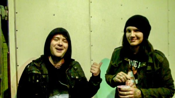 Famous Last Words – TOUR TIPS (Top 5) Ep. 413 [VIDEO]