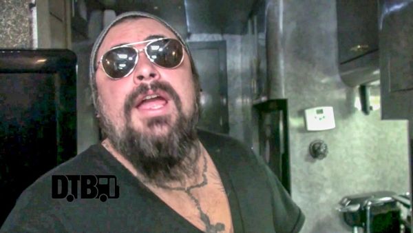 Seventh Day Slumber – BUS INVADERS Ep. 924 [VIDEO]