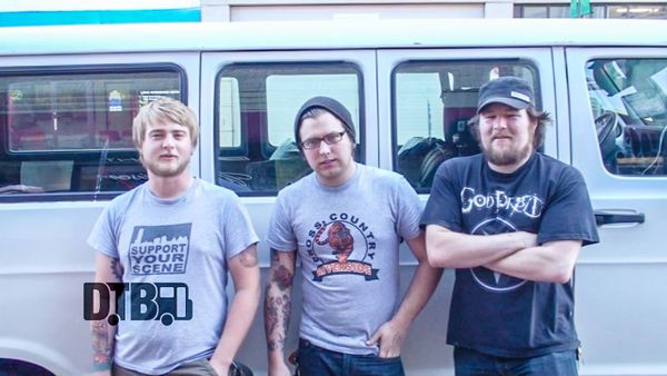 Sleep Serapis Sleep – BUS INVADERS (The Lost Episodes) Ep. 132 [VIDEO]