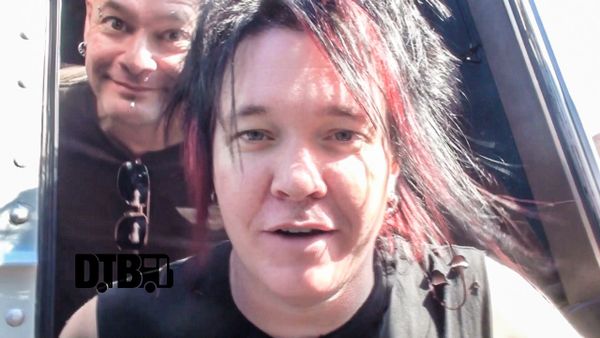 Madlife – BUS INVADERS Ep. 934 [VIDEO]