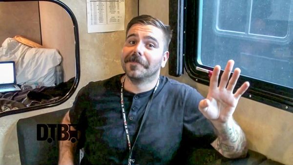 Silverstein – TOUR TIPS (Top 5) Ep. 422 [VIDEO]