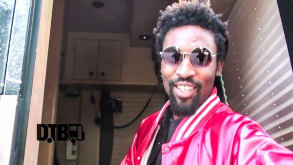 The Knocks – BUS INVADERS Ep. 963 [VIDEO]