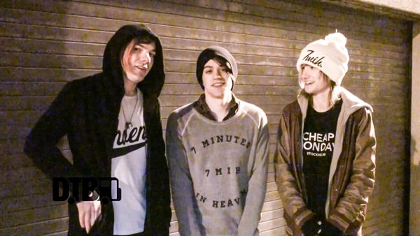 7 Minutes In Heaven – TOUR TIPS (Top 5) Ep. 488 [VIDEO]