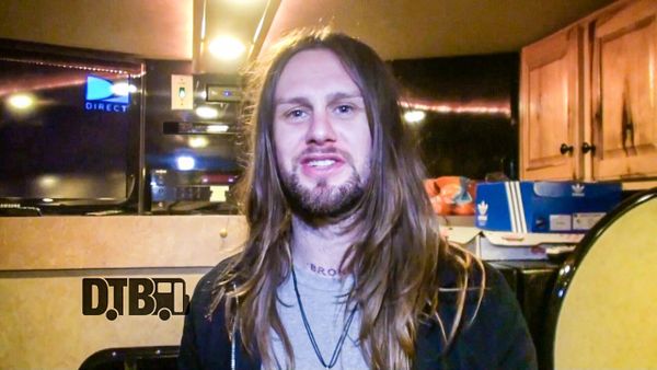 While She Sleeps – DREAM TOUR Ep. 384 [VIDEO]