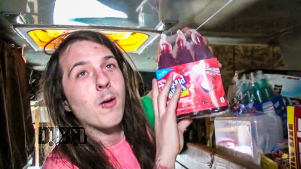 Versus – BUS INVADERS Ep. 999 [VIDEO]