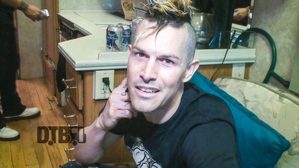 9ELECTRIC – TOUR PRANKS Ep. 190 [VIDEO]