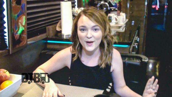 Abi Ann – TOUR TIPS (Top 5) Ep. 533 [VIDEO]