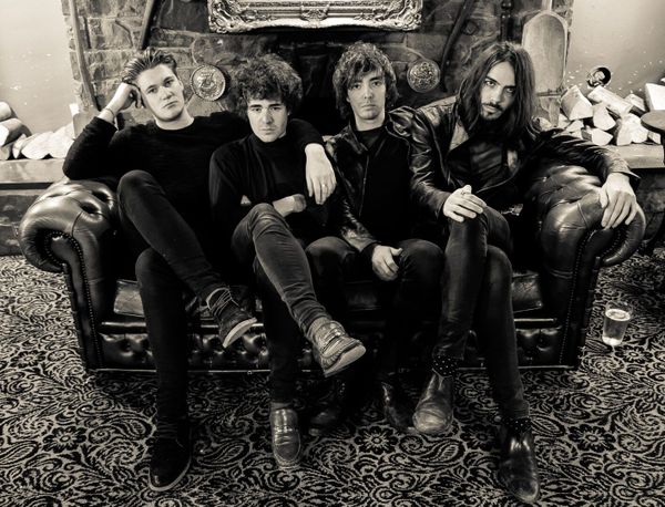 Hello Operator – PRESHOW RITUALS