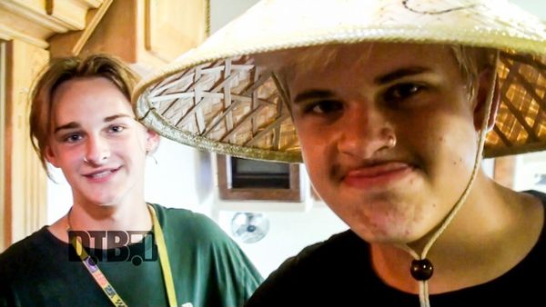 Bad Seed Rising – BUS INVADERS Ep. 1085 [VIDEO]