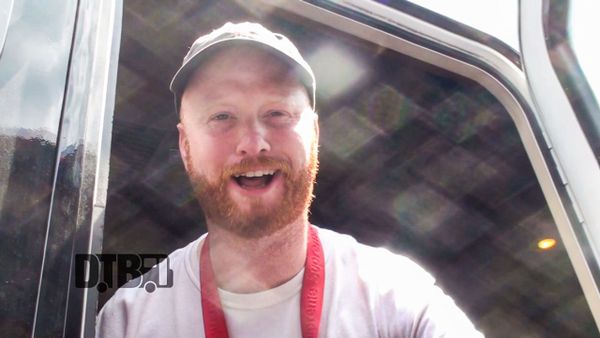 Like Pacific – BUS INVADERS Ep. 1084 [VIDEO]