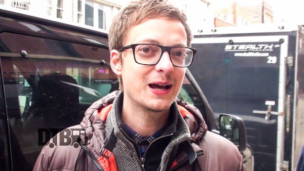 AudioDamn! – CRAZY TOUR STORIES Ep. 486 [VIDEO]