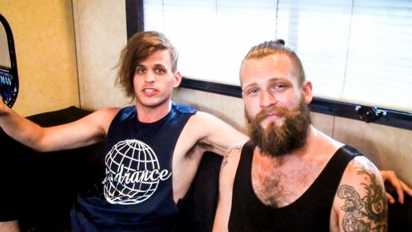 Too Close To Touch – DREAM TOUR Ep. 470 [VIDEO]